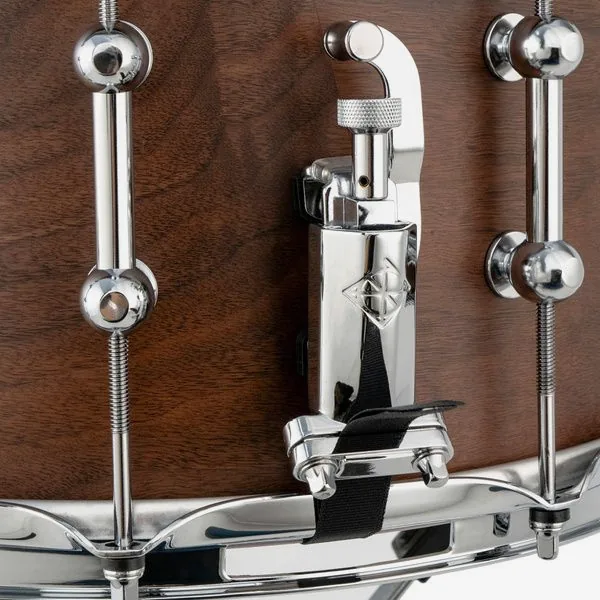 Dixon 14"x08" Gregg Bissonette Sig. detail 5