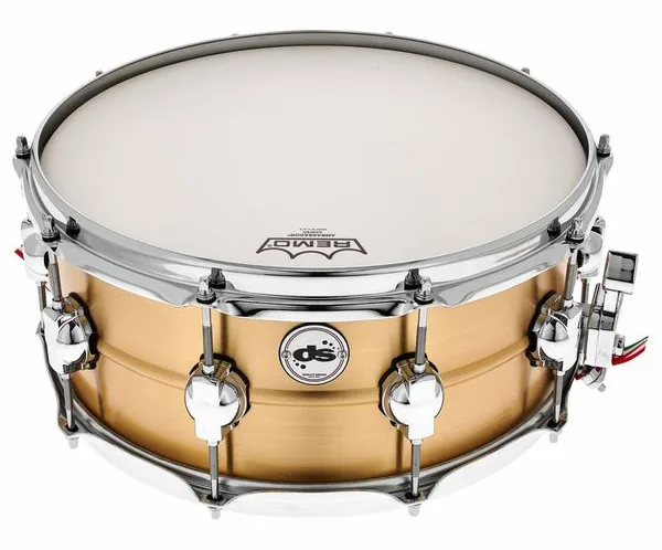 DS Drum 14"x6" Seamless Brass Snare detail 2