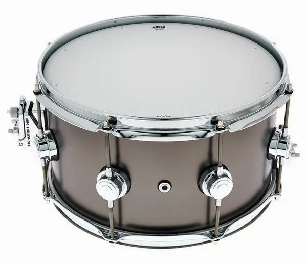DW 13"x07" SB over Brass Snare detail 5