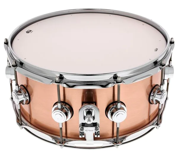 DW 14"x6,5" Brushed Bronze Snare detail 3