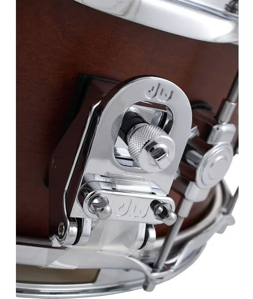 DW 14"x5,5" SN Performance Tobaco detail 4