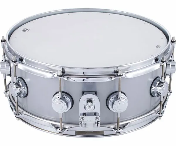 DW 14"x5,5" Thin Aluminium Snare detail 3