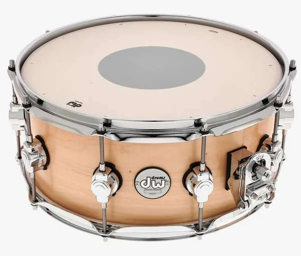 DW 14"x6" Design Satin Nat. Snare detail 2