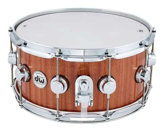 DW 14"x6,5" Cherry/Mahogany Snare detail 3