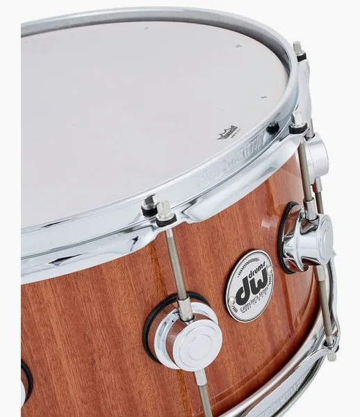 DW 14"x6,5" Cherry/Mahogany Snare detail 4