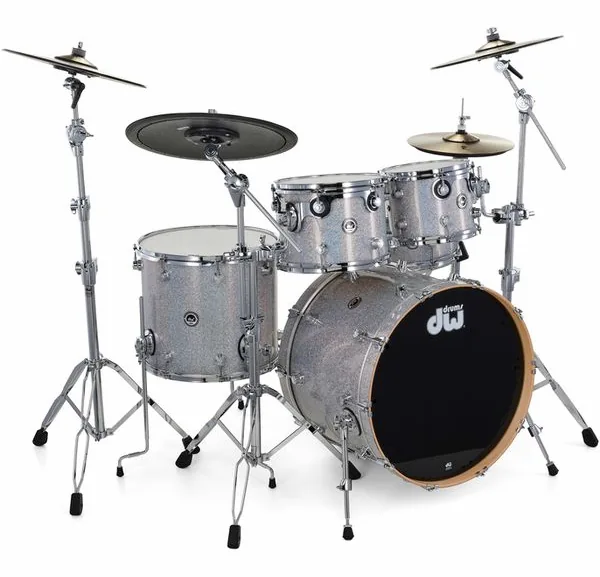 DW DWe E33 Drum Kit Finish Ply DN detail 4