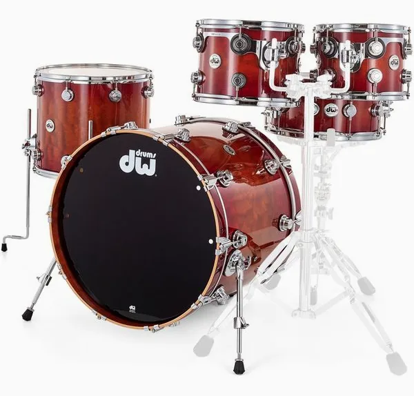 DW Exotic Giant Quilted Sapele detail 2