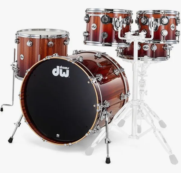 DW Exotic Rich Red over Etimoe MM detail 2