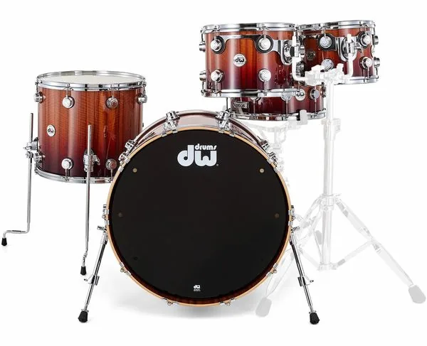 DW Exotic Rich Red over Etimoe MM detail 3