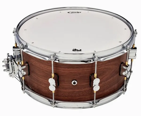 DW PDP 14"x6,5" Walnut Snare detail 5