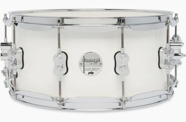 DW PDP 14"x6,5" CM Pearl. White vooraanzicht