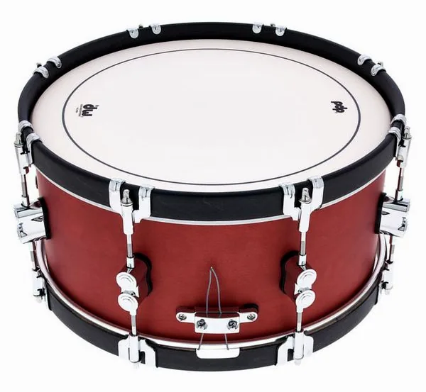 DW PDP 14"x6,5" Ox Blood Snare detail 3