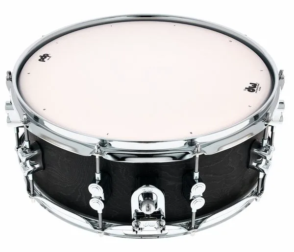 DW PDP 14"x5,5" Black Wax Snare detail 3
