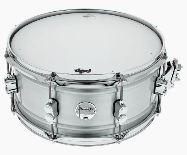 DW PDP 14"x6.5" Concept Aluminium vooraanzicht