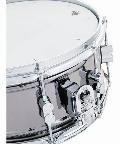 DW PDP 14"x6,5" Steel BN detail 5