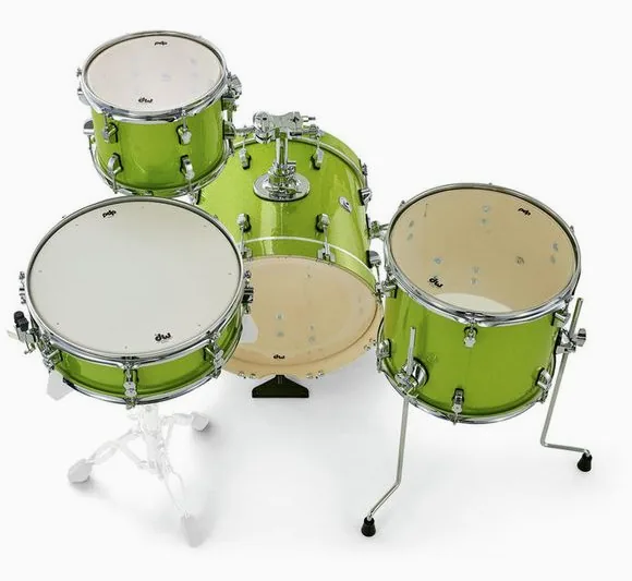 DW PDP New Yorker Set Elec. Green detail 5