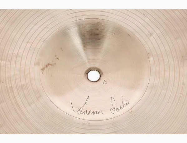 Istanbul Agop 16" Traditional Dark Crash detail 5