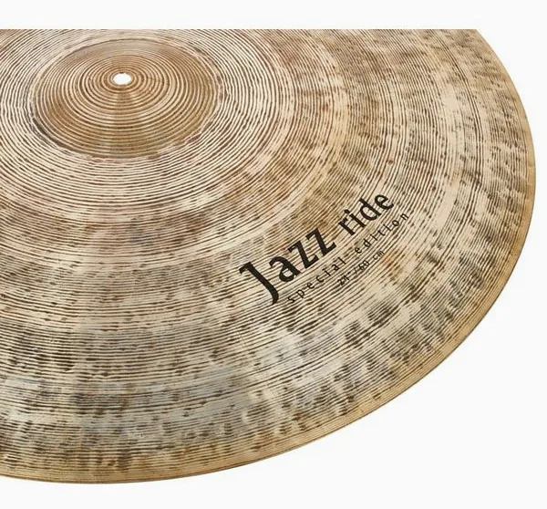 Istanbul Agop 24" Custom Series SE Jazz Ride detail 3
