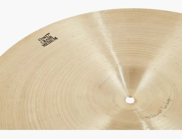 Istanbul Mehmet 17" Medium Crash Traditional detail 5