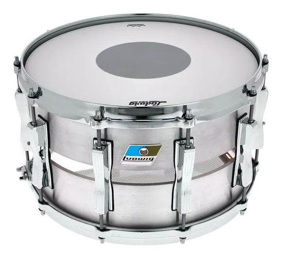 Ludwig 14"x08" Slotted Coliseum Alu detail 2