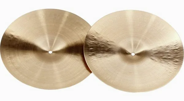 Meinl 14" Byzance Trad. Thin Hi-Hat detail 2