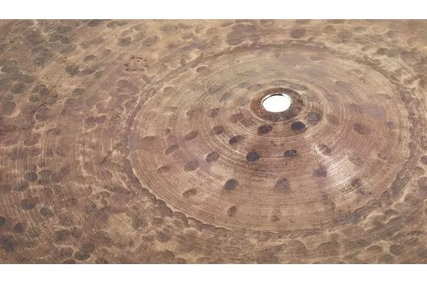 Meinl 15" Byzance Dark Hi-Hat detail 3