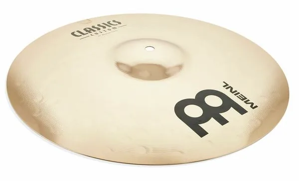 Meinl 15" Classics Custom Med. Crash detail 3