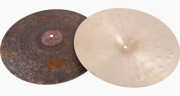 Meinl 16" Byzance Extra Dry Hi-Hat detail 2