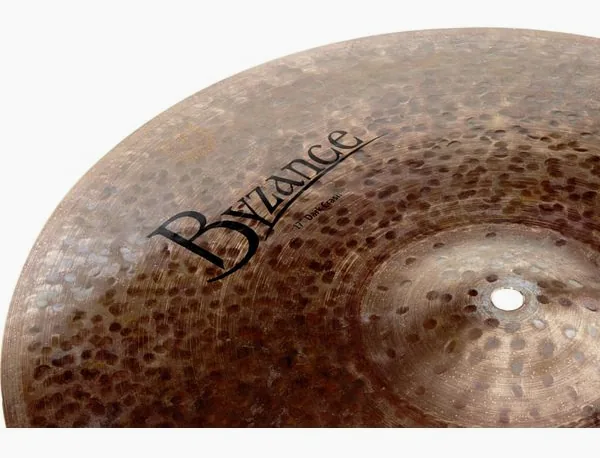 Meinl 17" Byzance Dark Crash detail 4