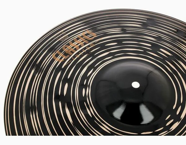 Meinl 17" Classics Custom Dark Crash detail 3