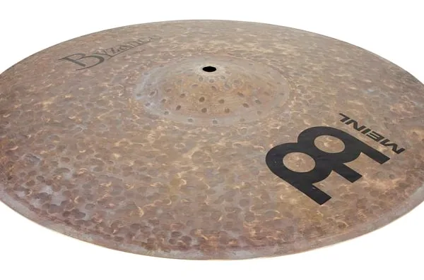 Meinl 18" Byzance Dark Crash detail 3