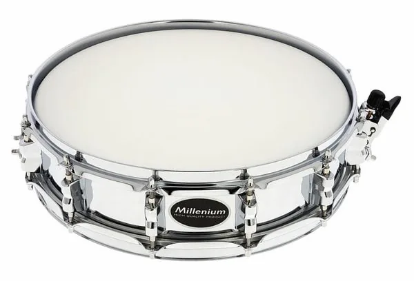 Millenium Piccolo Steel snare vooraanzicht