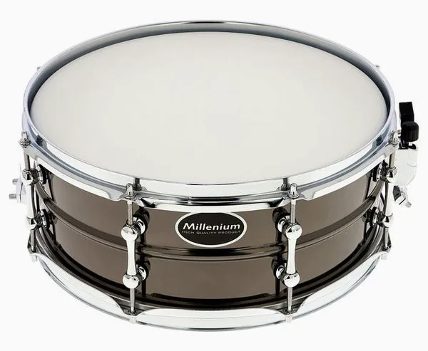 Millenium 14"x5,5" Black Steel Snare vooraanzicht
