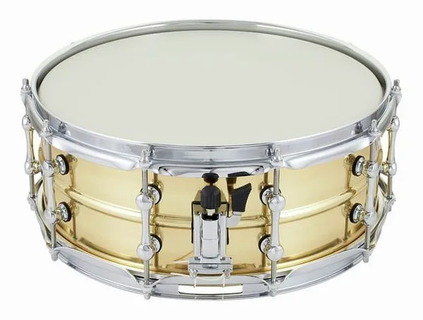Millenium 14"x5,5" Power Brass Snare detail 3