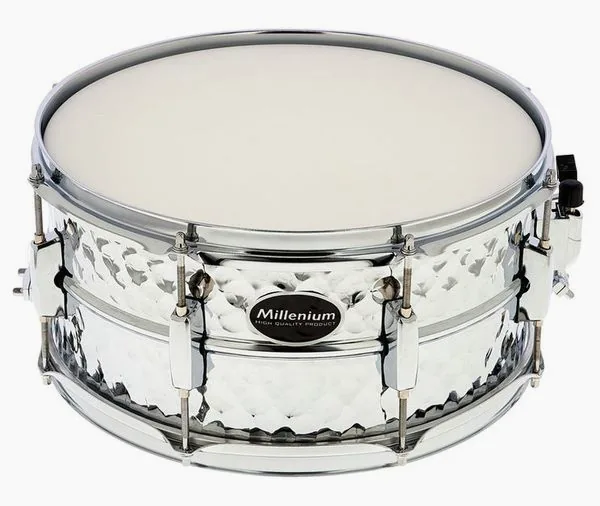 Millenium 14"x6,5" Hammer Steel Snare vooraanzicht