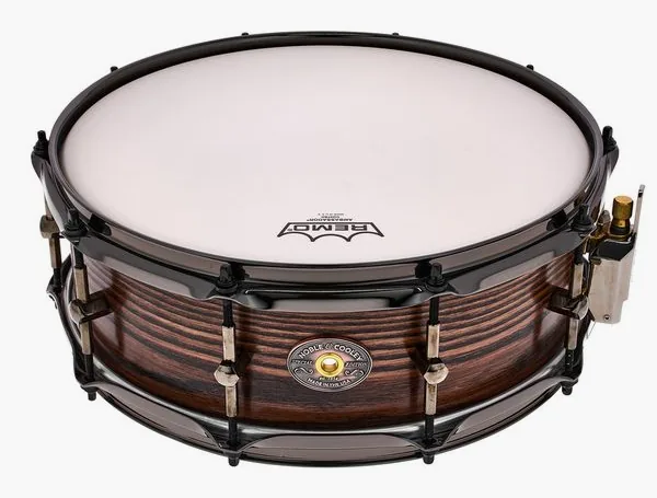Noble & Cooley 14"x05" Sassafras Solid Snare detail 3