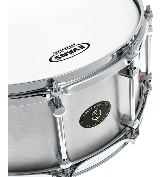 Noble & Cooley 14"x06" Alloy Classic Snare detail 4