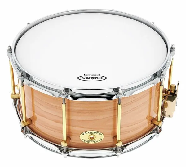 Noble & Cooley 14"x07" Classic Snare Maple vooraanzicht