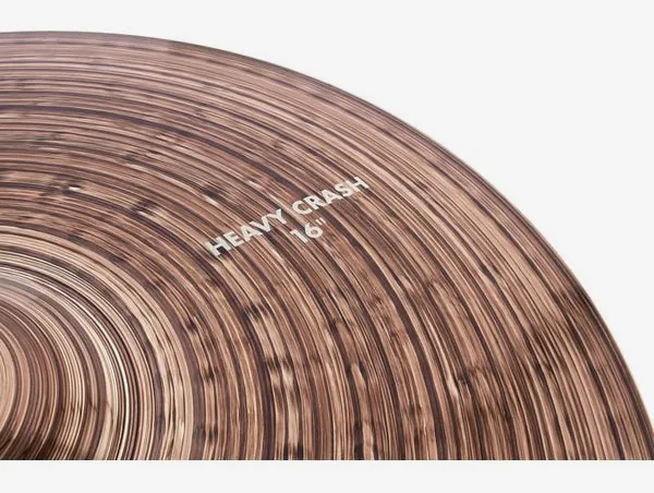 Paiste 16" 900 Series Heavy Crash detail 4