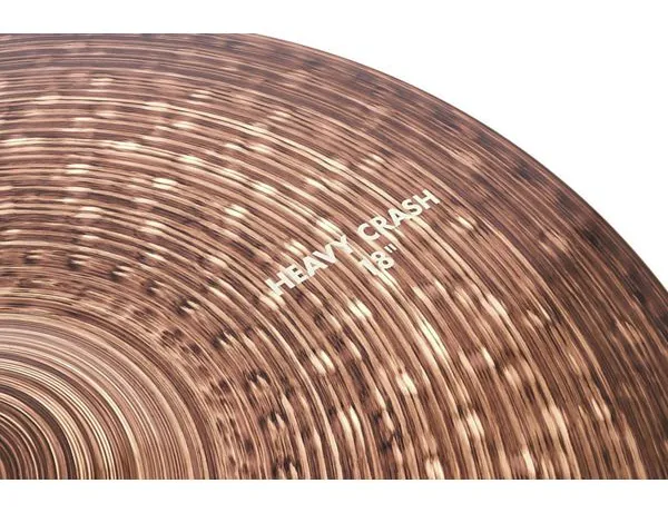 Paiste 18" 900 Series Heavy Crash detail 3