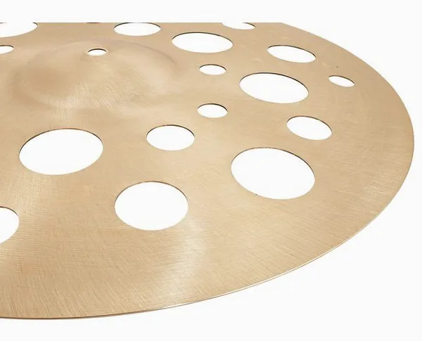 Paiste 18" PSTX Swiss Medium Crash detail 4