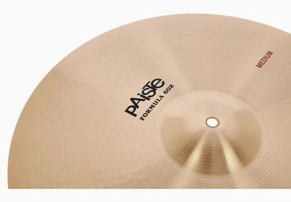 Paiste 19" 602 Medium Crash detail 3