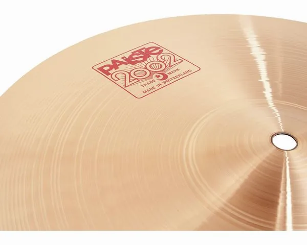 Paiste 2002 Classic 14" Medium Hi-Hat detail 4