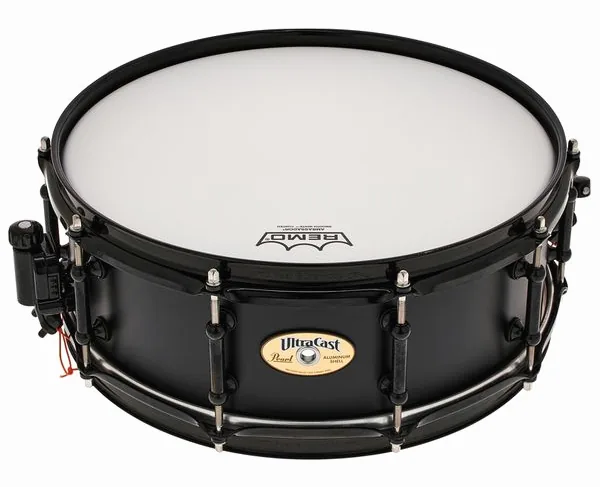 Pearl 14"x05" Ultra Cast Snare detail 2