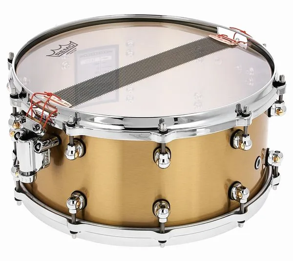 Pearl 14"x6,5" Reference One Brass detail 5