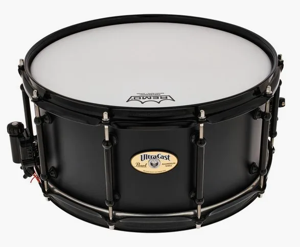 Pearl 14"x6,5" Ultra Cast Snare detail 2