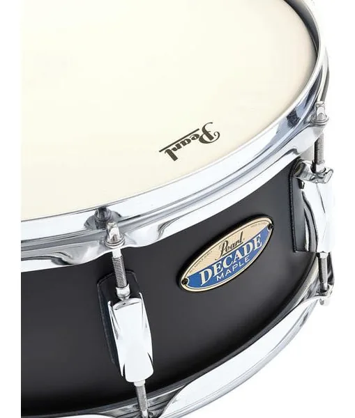 Pearl Decade Maple 14"x5,5" Snare BK detail 4