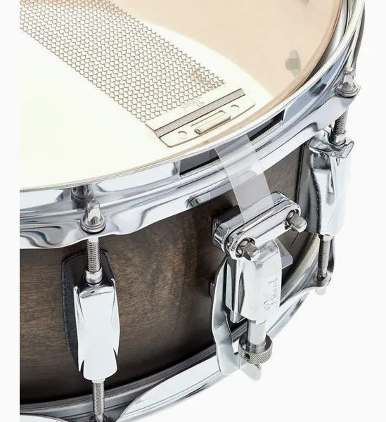 Pearl Decade Maple 14"x5,5" Snare BB detail 4