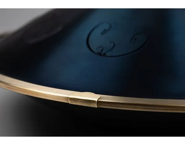 RAV Labs Vast D Celtic Minor 432Hz detail 5