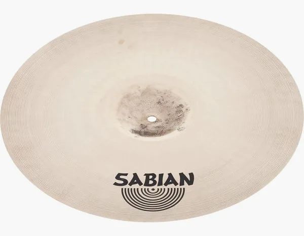 Sabian 17" HHX Evolution Crash detail 2